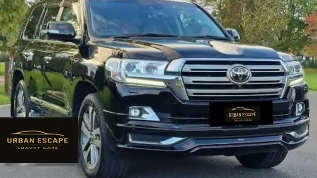 Toyota Land Cruiser V8 from the Urban Escape fleet